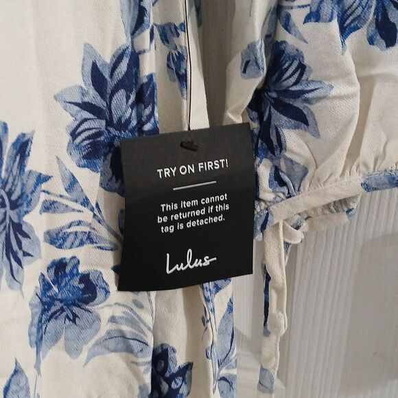 Lulus Darling Simplicity White and Blue Floral Linen Cutout Mini Dress Sz L NWT - Picture 4 of 12